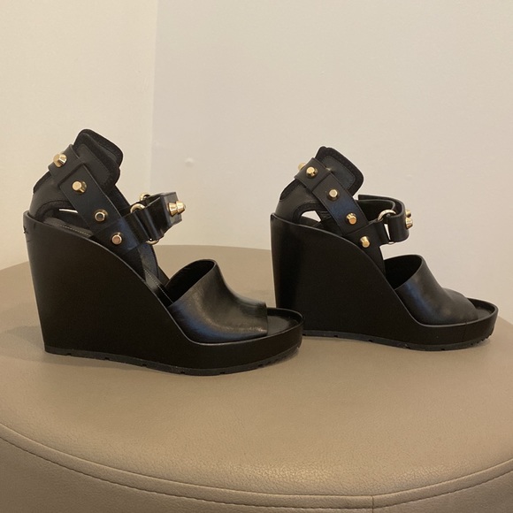 BALENCIAGA black wedge studded sandal. Size 36.5 - Picture 3 of 13